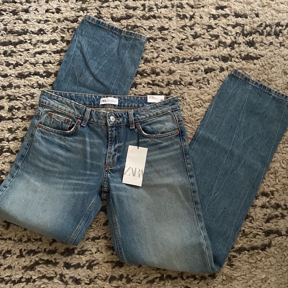 Zara Low Rise Full Length Straight Leg Fit Jeans NWT